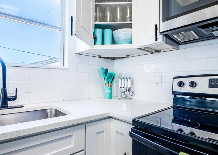 2br 2ba Retreat B 3min To Beach! Apartment *